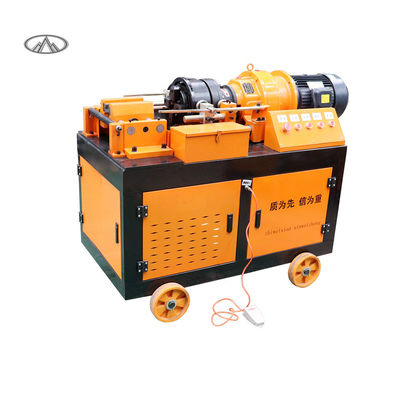 Máquina de rodamiento automática de rosca de tornillo de rebar para pernos de 16-40 mm Rango 7.5kw Potencia