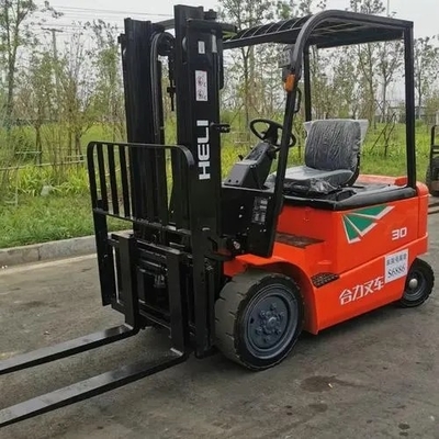 Estabilizador de paletas eléctricas de ancho de horquilla de 125 mm para una capacidad de 3 toneladas y tracción en las cuatro ruedas