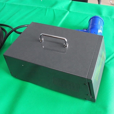 Máquina de soldadura ultrasónica ligera para válvula de respiración Psa 7 KG Peso 6 kW Potencia