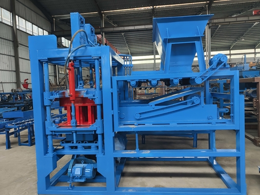 Máquina semiautomática de fabricación de ladrillos de barro con capacidad de producción de 12000 piezas / 8 horas