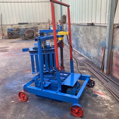 Máquina de ladrillo de arcilla con voltaje de 380V y tamaño de paleta 850*550*25mm