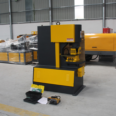 Máquina de corte de ángulo de tubo metálico de perforación hidráulica de la serie Q35y de 380V para componentes