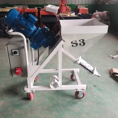 Pulverizador de pintura de textura a prueba de fuego automático de 180 kg con bomba de tornillo extendido con diseño