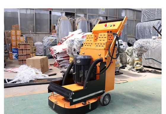680 mm Máquina de rectificación automática de control remoto para calzada, acera, cemento y suelo de hormigón