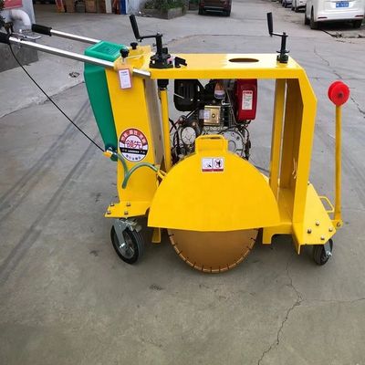 Maquina de corte de cubierta de alcantarillado redonda de gasolina de empuje manual con velocidad de rotación de 3600RPM