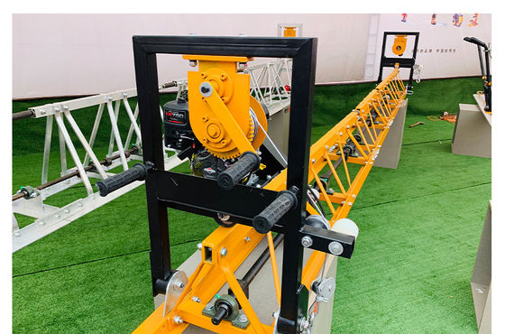 Tipo de marco de suministro directo Vibración del haz del diésel Pavimentador de carreteras de hormigón con marcha automática