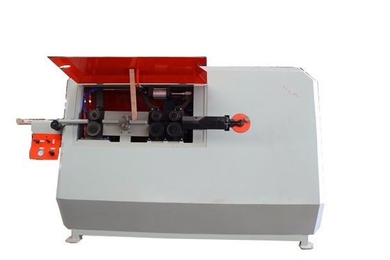 Año 2024 Máquina automática de flexión en espiral para energía eléctrica