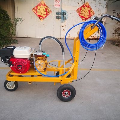 Máquina de marcado de la carretera de rociado en frío con empuje automático a mano y pistola simple/doble