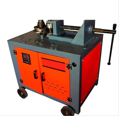 Máquina de flexión de tuberías de ángulo de flexión máximo de 180 grados para la formación primaria de tubos de barras de acero