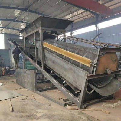 Instalación de cribado móvil de 380 V External Feed Drum Screen Vibrating Sand Screening Machine (Machina de cribado de arena vibratoria)