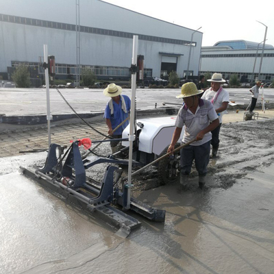 3200*27001120 mm Máquina de pavimentación láser Epdm de radio de giro corto Punto de venta único