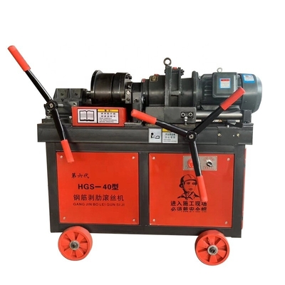 Máquina de rodamiento de rosca de clavos de 360 tornos 3-380V 50HZ Voltagem para clavos de tornillo