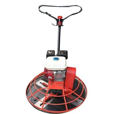 Compactación suave de las superficies de hormigón con una paleta hidráulica con gasolina