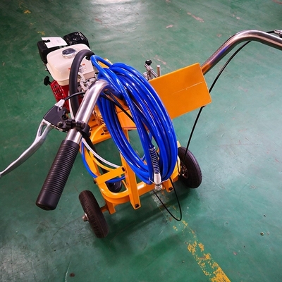 Eficiencia de la pintura en frío Sistema de estrías de la línea de marcado de la carretera Máquina de trabajo 8-16MPa