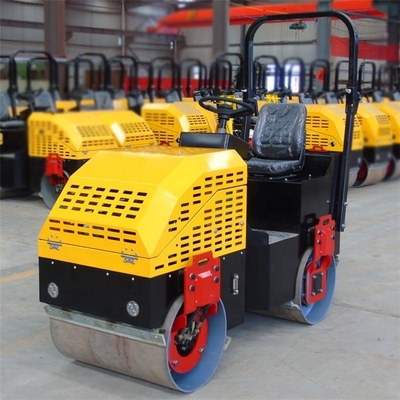 Motor de alta potencia 600 kg Roller vibratorio de doble rueda para caminar detrás de la carretera